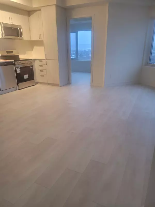 Milton, ON L9T 3L3,8020 Derry RD #802