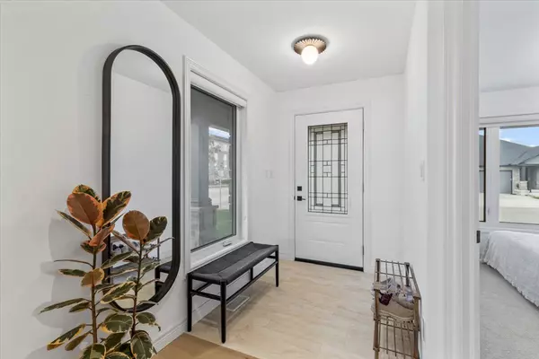 Saugeen Shores, ON N0H 2C3,560 Devonshire RD #23