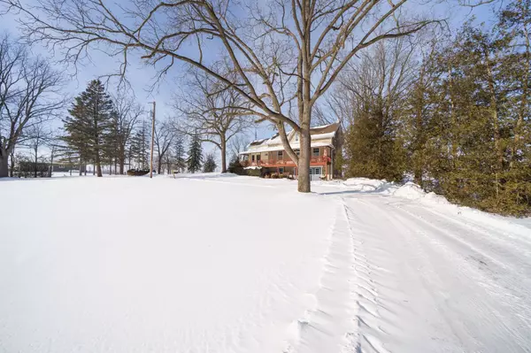 Haldimand, ON N0A 1H0,463 Concession 14 RD