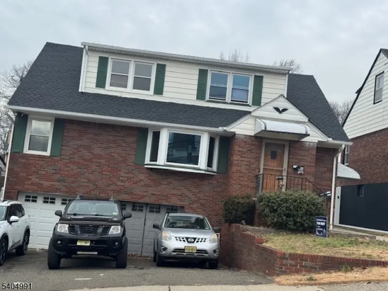 Prospect Park Boro, NJ 07508,105 N 17Th St #1