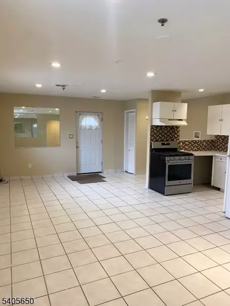 Caldwell Boro Twp., NJ 07006,336 1C Bloomfield Ave #1C