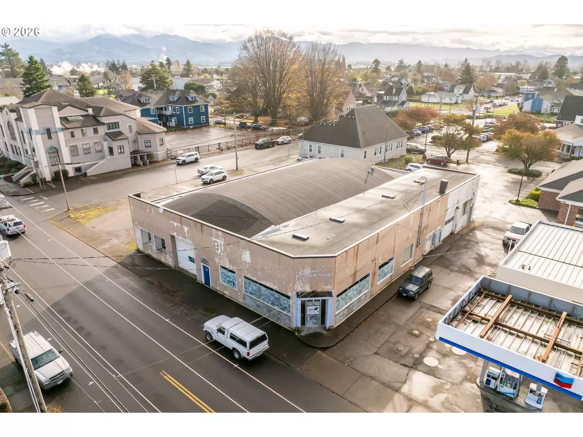 Tillamook, OR 97141,2105 4TH ST