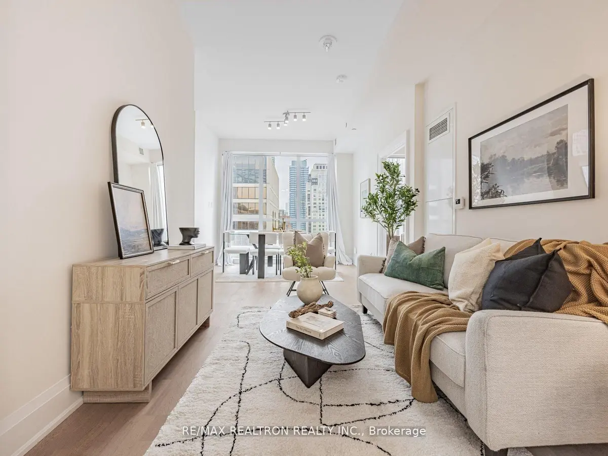 Toronto C02, ON M5R 1A3,88 Cumberland ST #1801