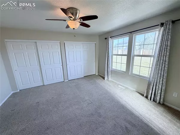 Pueblo, CO 81007,190 S Circle DR