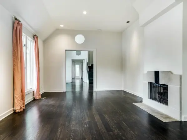 Highland Park, TX 75205,5501 Douglas Avenue