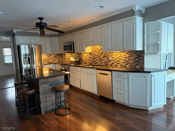 Rahway City, NJ 07065,57 Russell Ave