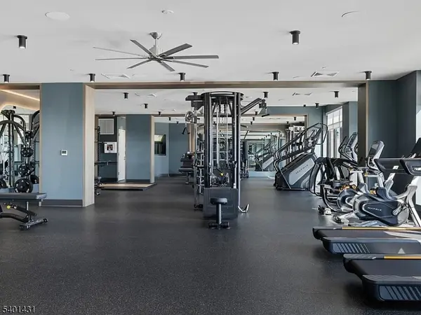 South Amboy City, NJ 08879,2000 Schindler #B19