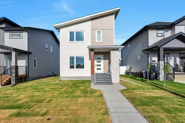 101 Aztec CRES, Blackfalds, AB T4M 0M7