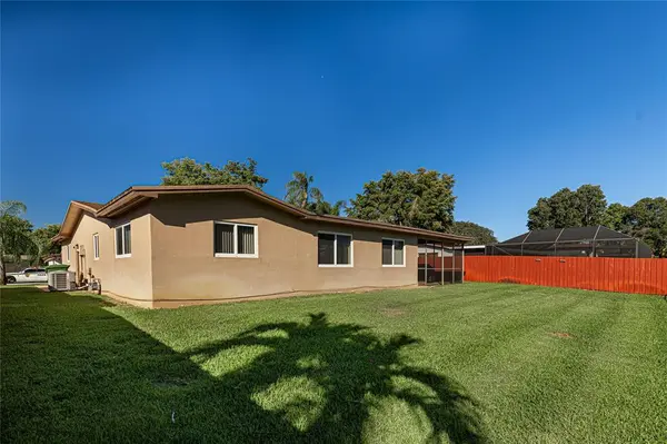 Pembroke Pines, FL 33026,11420 NW 18th St