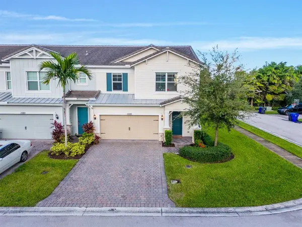 1595 Evergreen Ter,  Hollywood,  FL 33021