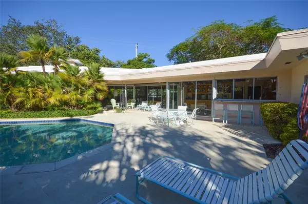 Fort Lauderdale, FL 33305,2132 Bayview Dr