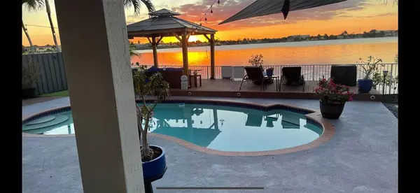 Miami, FL 33186,14024 SW 132nd Ave