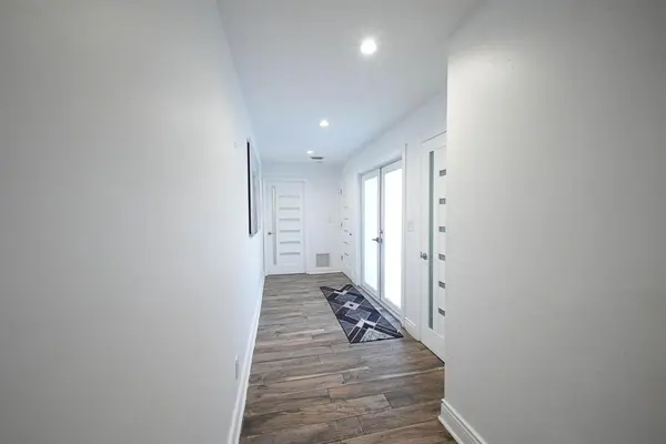 Miami, FL 33184,241 SW 129th Ave