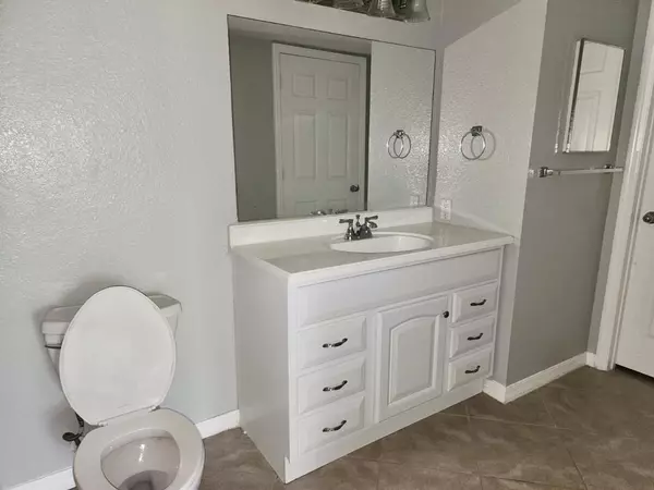 Delray Beach, FL 33446,15065 Michelangelo Boulevard #202