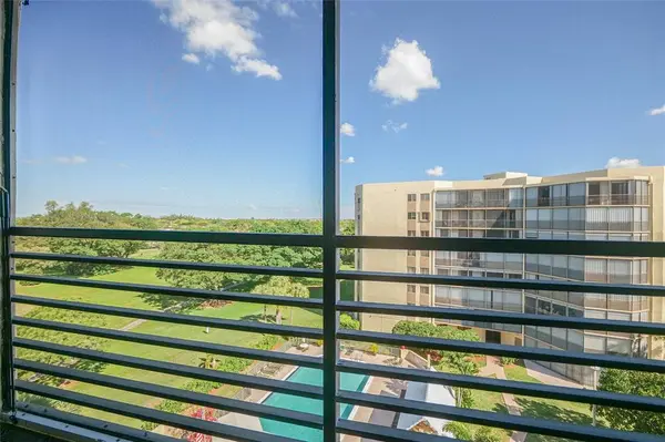 Lauderhill, FL 33319,7100 Radice Ct #708