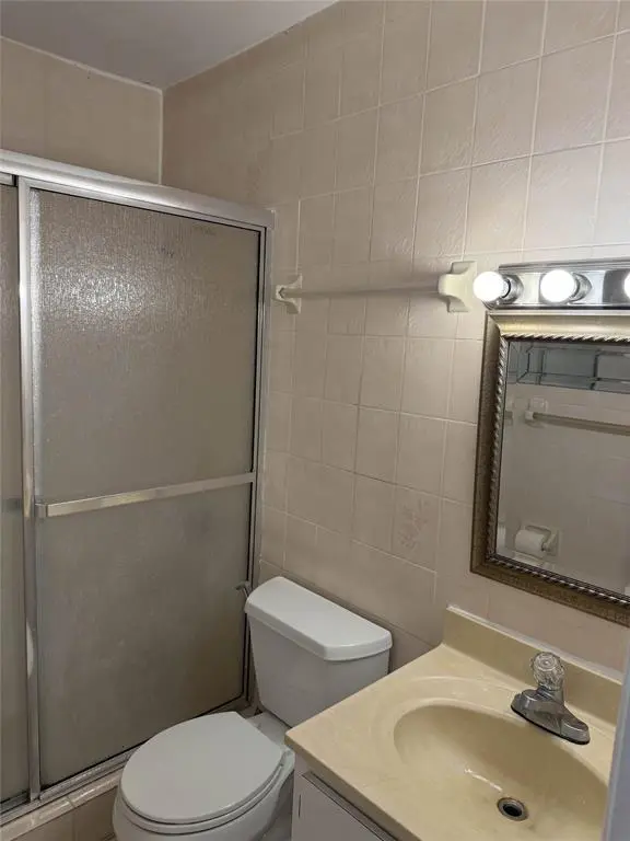 Miami, FL 33174,9606 SW 2nd Ln