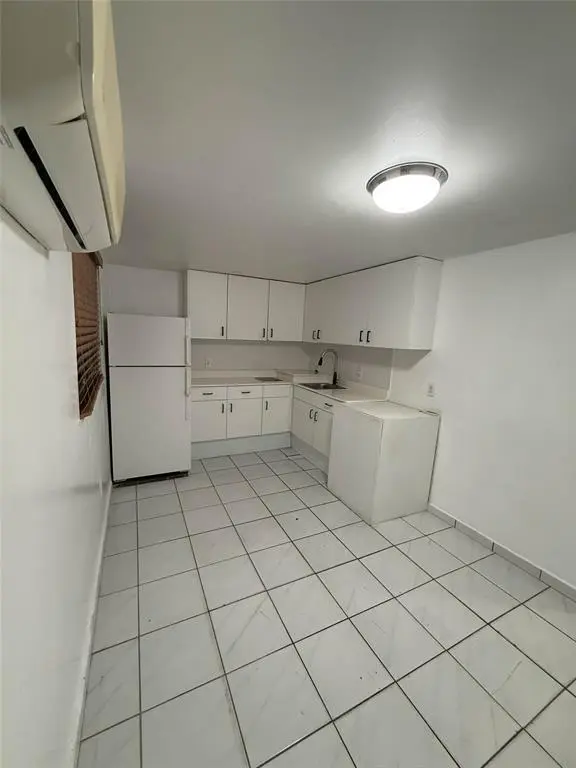 Miami, FL 33174,9606 SW 2nd Ln