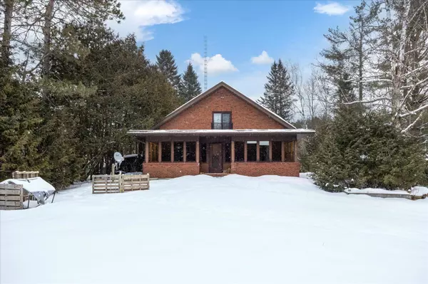 Georgina, ON L0C 1L0,21 Pirita RD