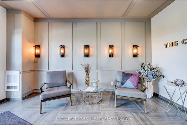 Barrie, ON L4E 1A2,295 Cundles RD #304