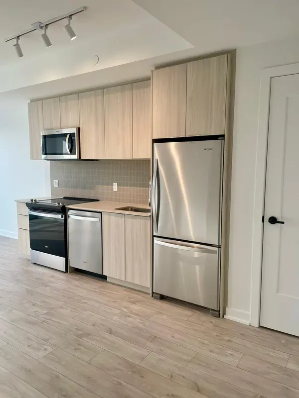 Milton, ON L9E 2B4,750 Whitlock AVE #501