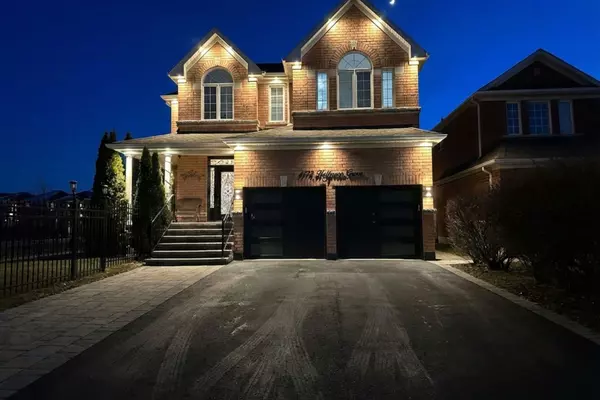 Mississauga, ON L5M 7R7,4772 Half Moon GRV