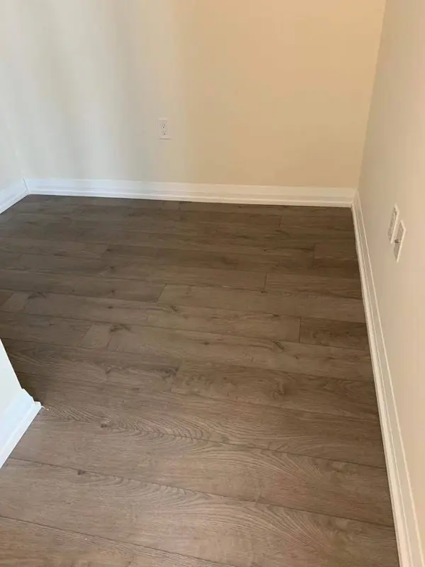 Mississauga, ON L5R 1B2,65 Watergarden DR #1009