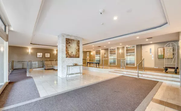 Toronto W10, ON M9V 5E7,61 Markbrook LN #1601