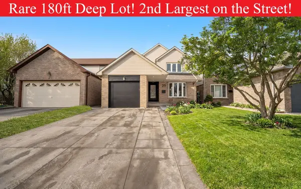 23 Lafferty ST, Toronto W08, ON M9C 5B5