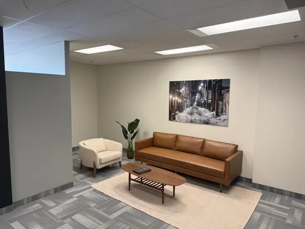 Oakville, ON L6H 0G2,2265 Upper Middle RD E #400