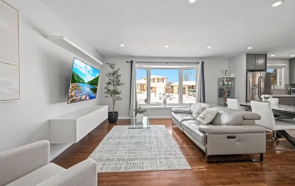 Brampton, ON L6W 1E5,73 Watson CRES