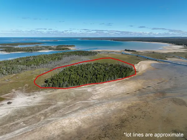 South Bruce Peninsula, ON N0H 2T0,23 RABBIT N/A