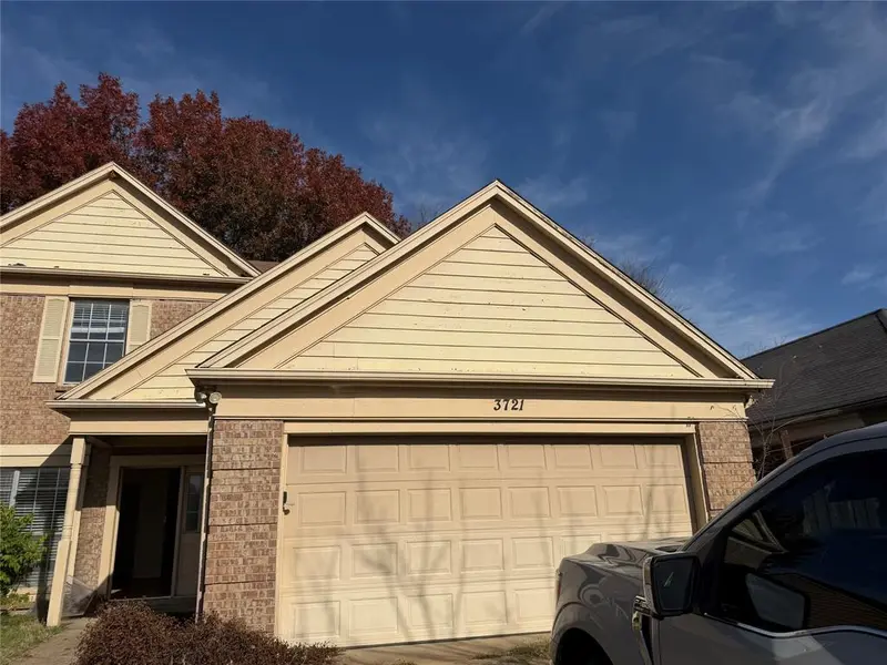 3721 Waxwing Circle S, Fort Worth, TX 76137