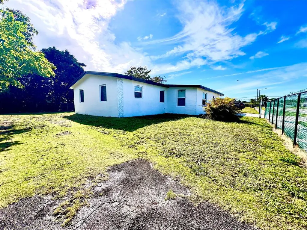 Miami, FL 33176,10730 SW 149th Ter