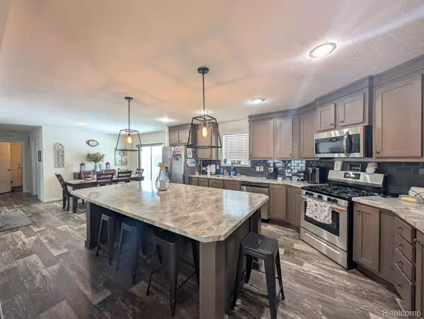 South Lyon, MI 48178,11219 Wildbrook CT