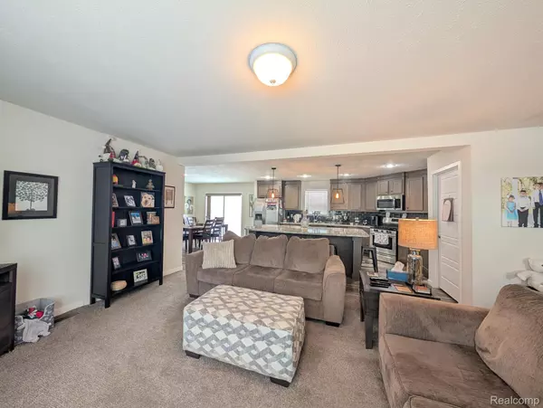 South Lyon, MI 48178,11219 Wildbrook CT