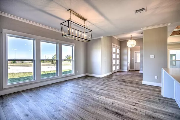 Moody, TX 76557,8186 S Lone Star Parkway