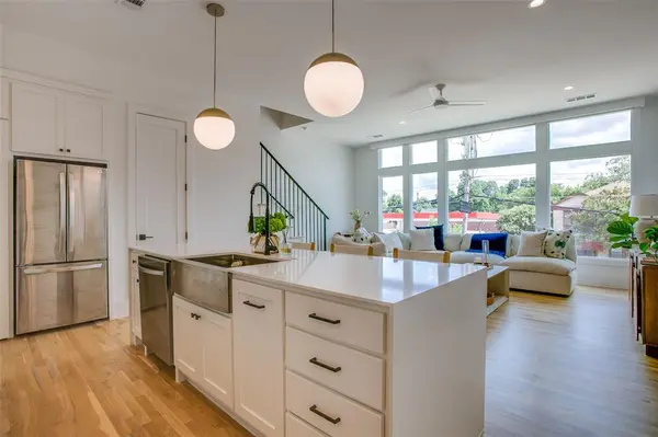 Dallas, TX 75206,6039 Lewis Street