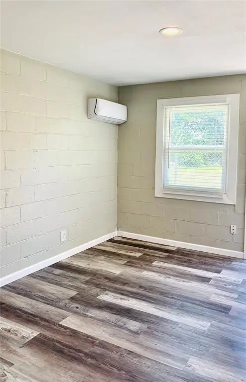 Dallas, TX 75203,260 S CORINTH Street #238