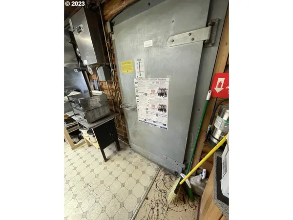 1844 CENTER ST, Granite, OR 97877