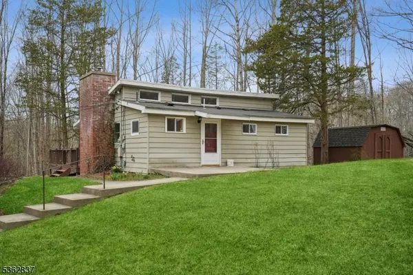 Stillwater Twp., NJ 07860,907 Meadowbrook Rd