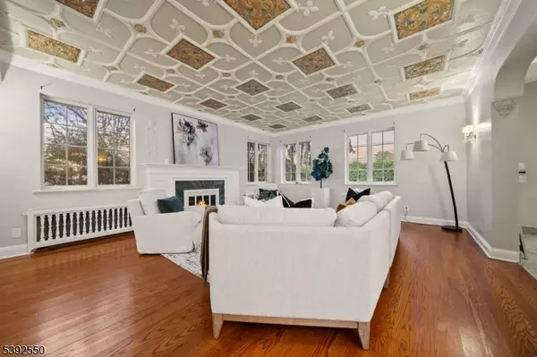 Glen Rock Boro, NJ 07452,3 Serafin Pl