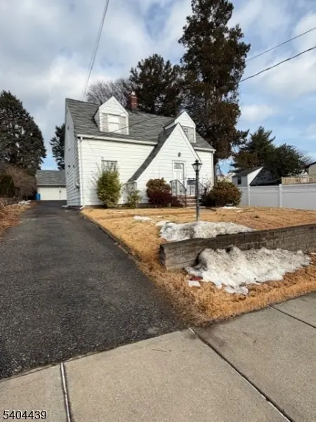 Clifton City, NJ 07011,136 Roosevelt Ave