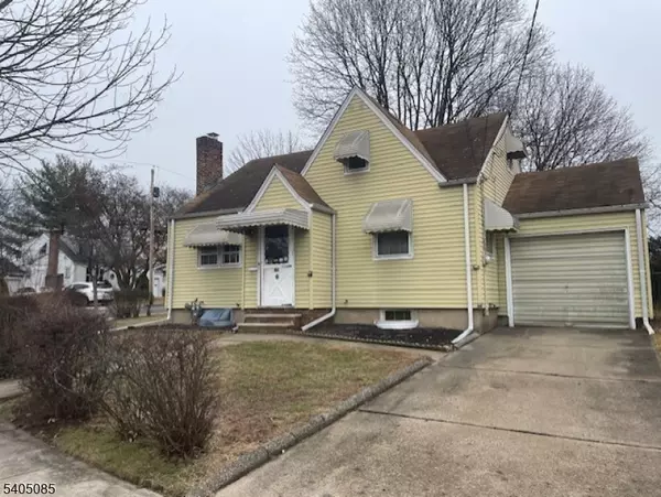 31 Barnsdale Rd, Clifton City, NJ 07013