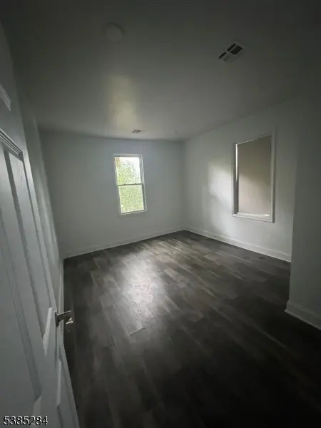 Irvington Twp., NJ 07111,506 21St St #2