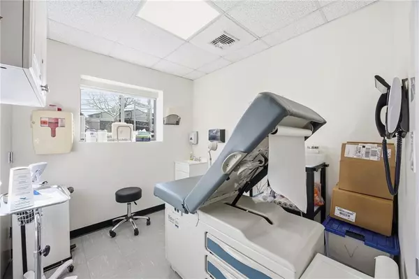 Staten  Island, NY 10314,2281 Victory BLVD