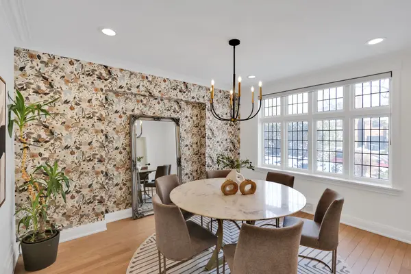 Toronto C04, ON M6C 3J7,6 Glenarden RD