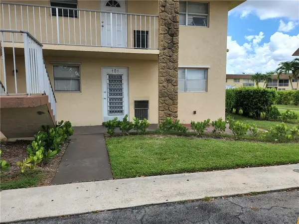 Boca Raton, FL 33428,9911 Sandalfoot Blvd #101