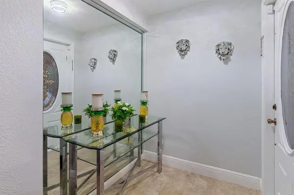 Miami, FL 33177,17211 SW 119th Ct