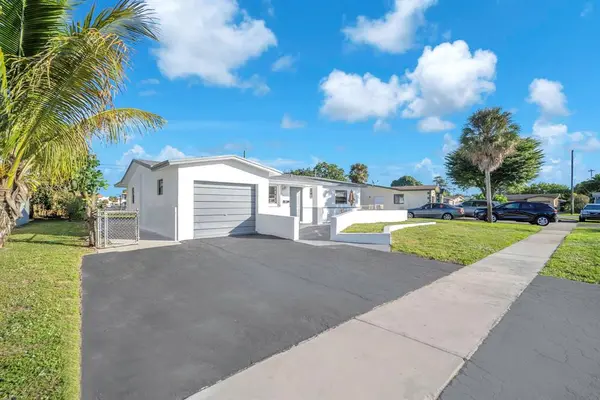 Lauderhill, FL 33313,2210 NW 50th Ave