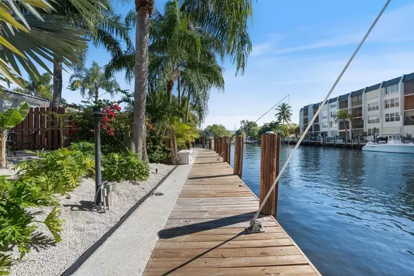 1850 SE 7th St, Pompano Beach, FL 33060